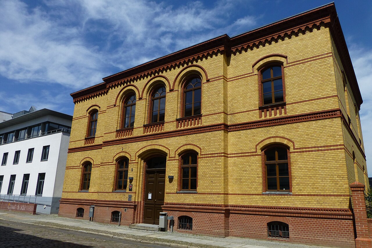 AG Nauen // Von Michael Richmann - Eigenes Werk, CC BY-SA 4.0, https://commons.wikimedia.org/w/index.php?curid=61414638